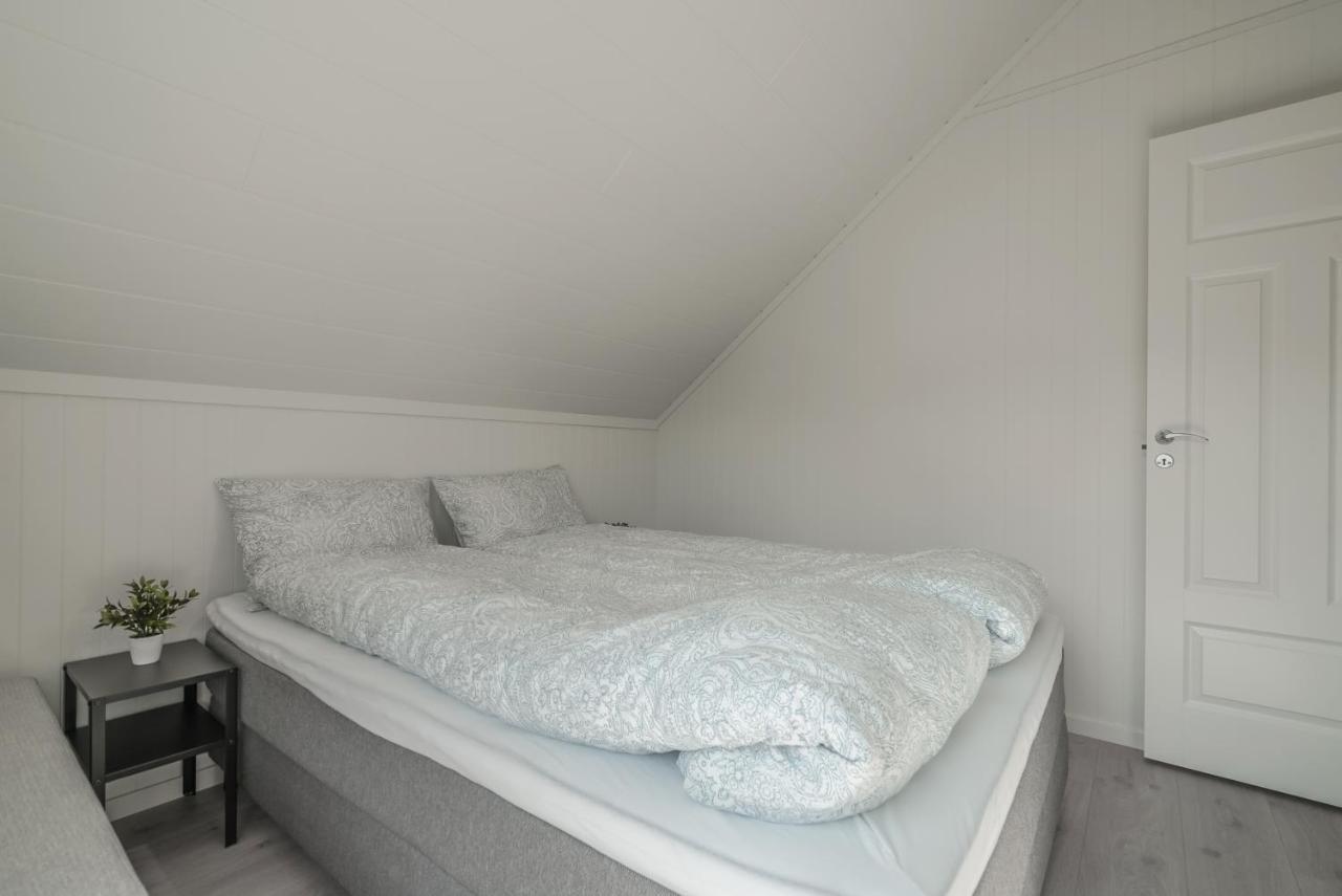 Seafront New Cabin In Lofoten Ballstad Buitenkant foto